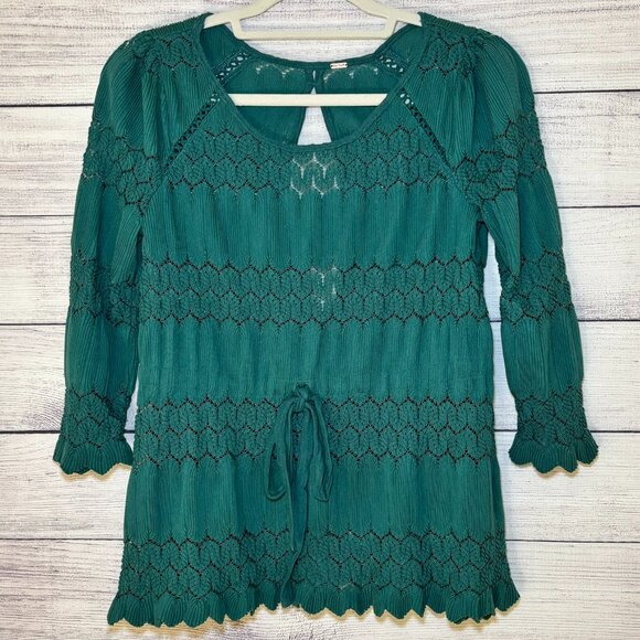 Free‎ People Women's Small Hunter Green Crochet 3/4 Sleeve Open Back Boho Blouse - Picture 1 of 7